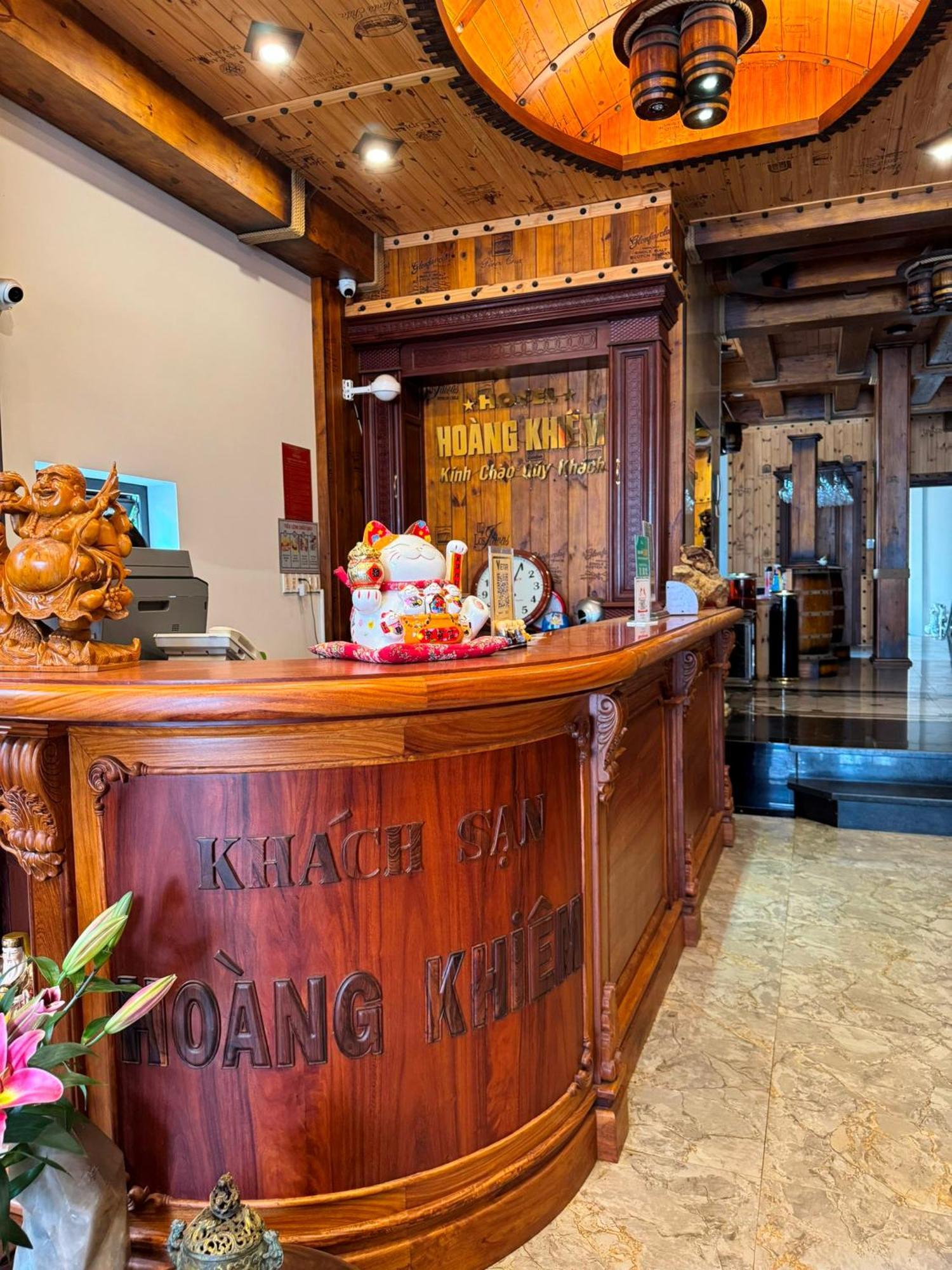 Hoang Khiem Hotel Pleiku Extérieur photo